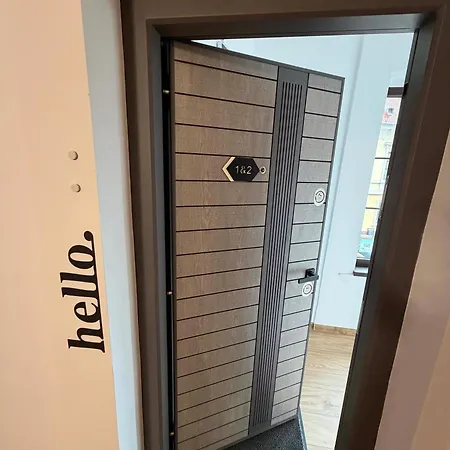 3h Apartment *